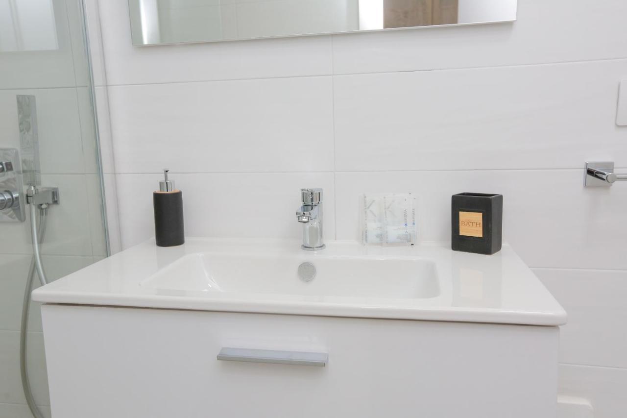 Plateia Apartment Naples Luaran gambar